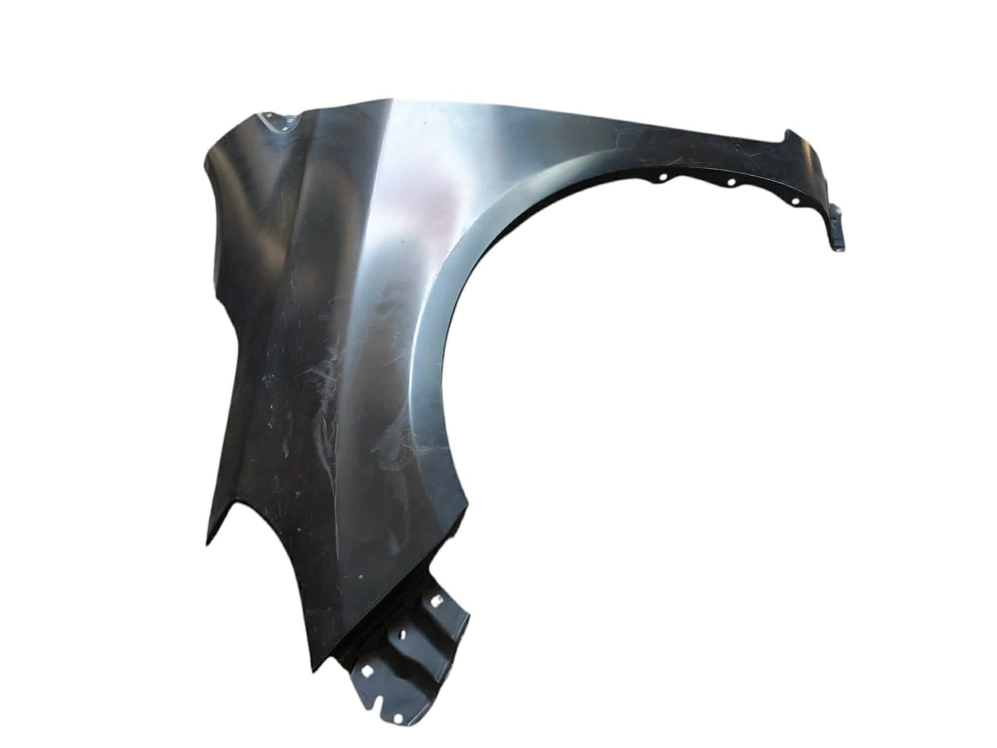 Salpicadera Izquierda Nissan Versa 2012-2019 - Image 2