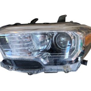 Faro Izquierdo Toyota Tacoma 2016-2023