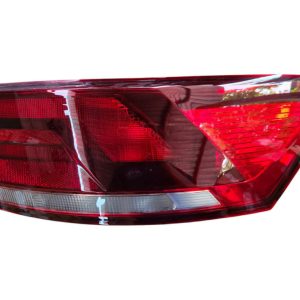 Calavera Derecha Volkswagen Virtus 2020-2022