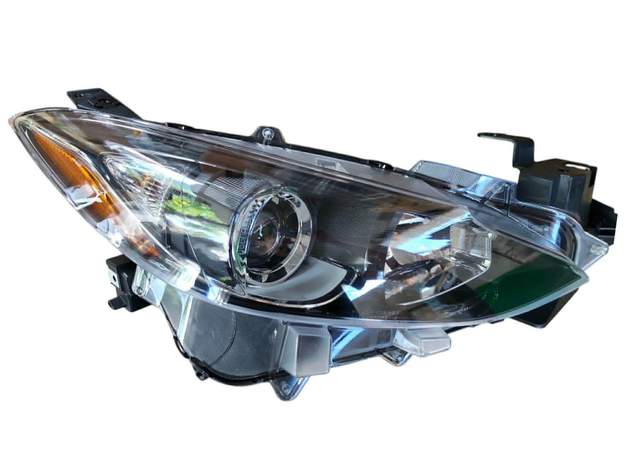 Faro Derecho Mazda 3 2014-2016