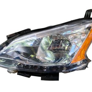 Faro Izquierdo Nissan Sentra 2013-2016