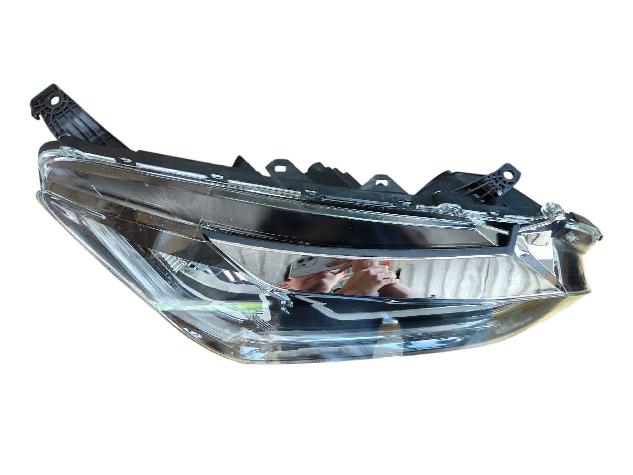 Faro Derecho Honda City 2018-2020 - Image 2