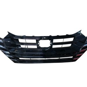 Parrilla Nissan Versa 2023-2025