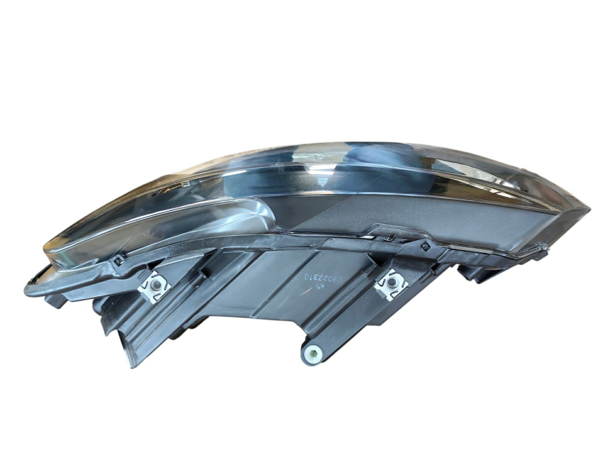 Faro Izquierdo Volkswagen Vento 2014-2015 - Image 3
